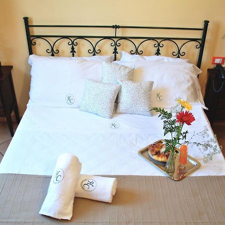 פלרמו Hotel Columbia מראה חיצוני תמונה