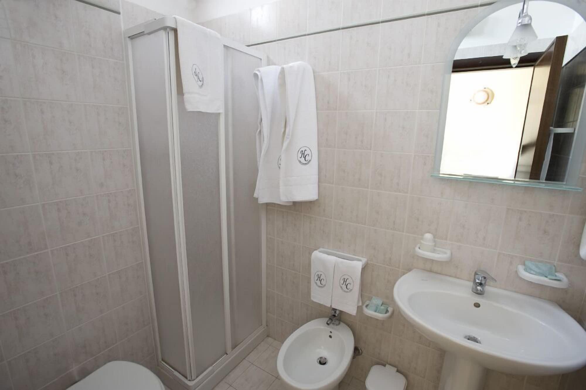 פלרמו Hotel Columbia מראה חיצוני תמונה