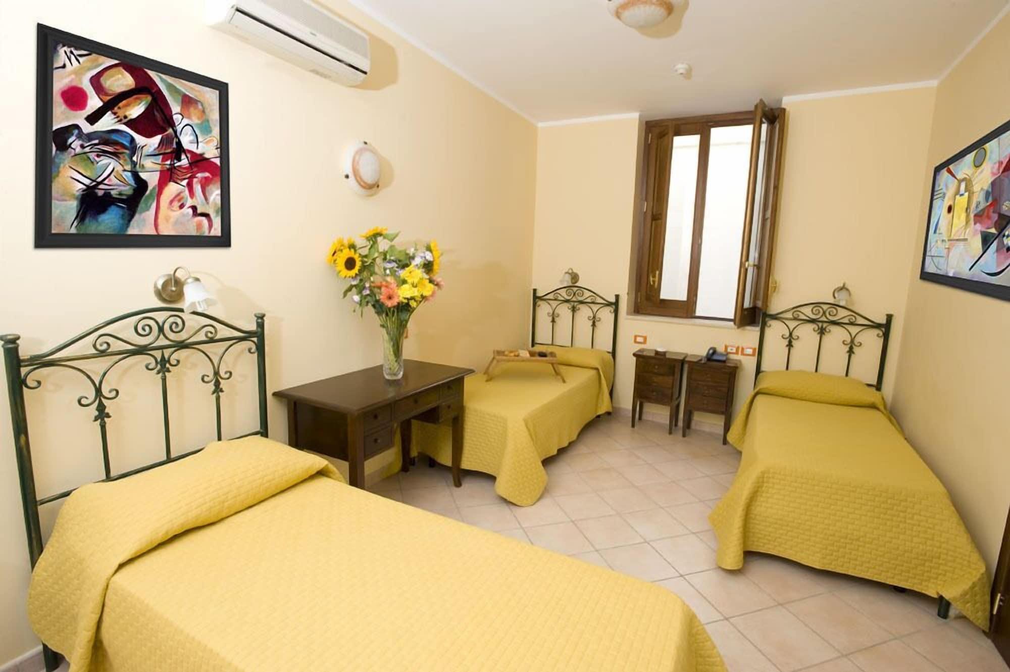 פלרמו Hotel Columbia מראה חיצוני תמונה