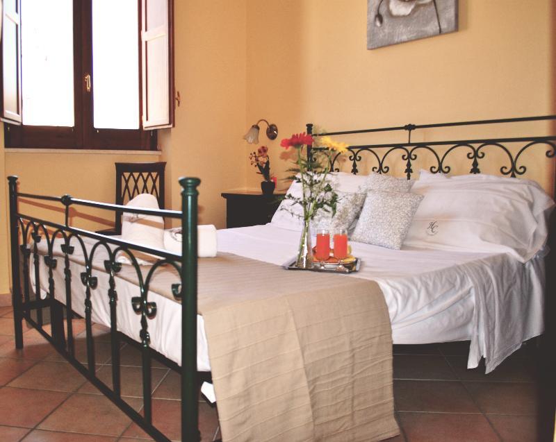 פלרמו Hotel Columbia מראה חיצוני תמונה