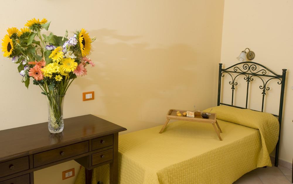 פלרמו Hotel Columbia מראה חיצוני תמונה